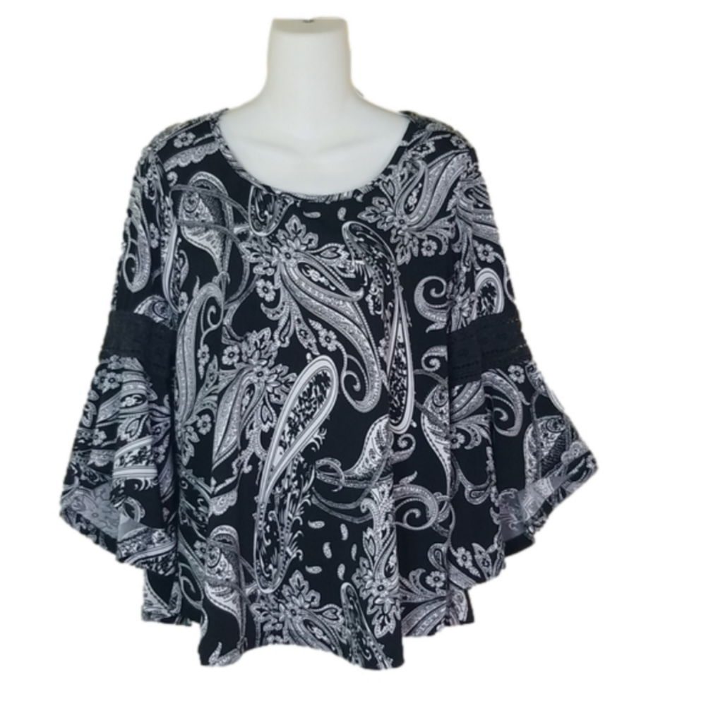 Inseparable - Black and White Paisley Blouse | Size: S